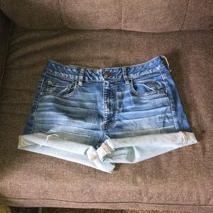 American Eagle Hi-Rise Super Stretch Shorts